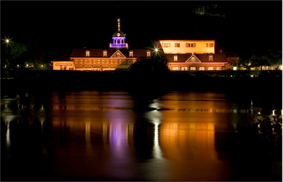 L'abbaye de Collonges - Night View